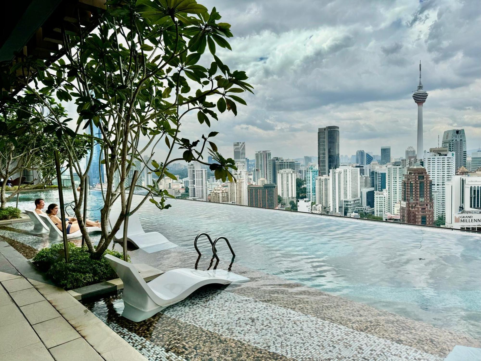 Klcc Suites At Axon By Skypool Kuala Lumpur Exterior photo