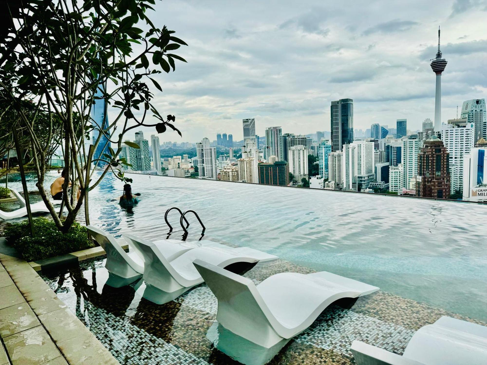 Klcc Suites At Axon By Skypool Kuala Lumpur Exterior photo