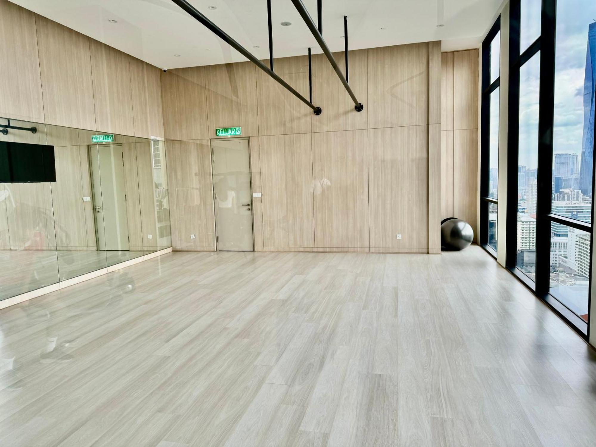 Klcc Suites At Axon By Skypool Kuala Lumpur Exterior photo